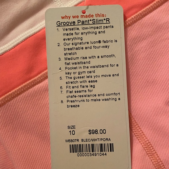 Brand new lululemon pants. Never worn. Tag still on. - Picture 2 of 2